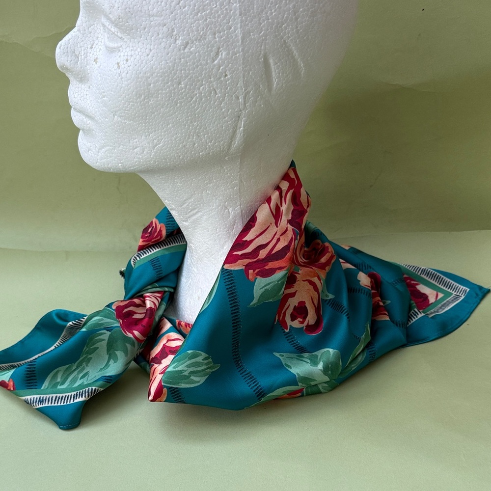 New Multicolored Floral Silky Scarf - Picture 5 of 7